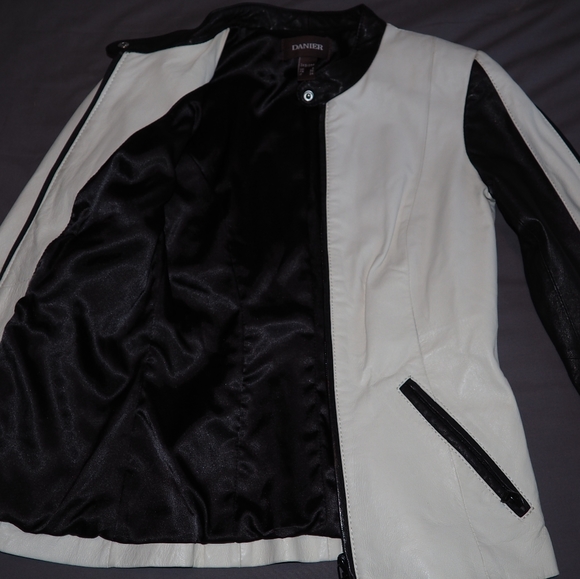 Danier Woman's Black and White Leather Jacket - Picture 3 of 4